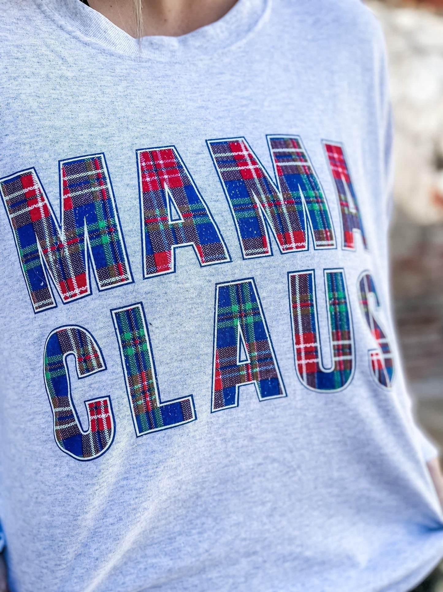MAMA CLAUS plaid long sleeve tee