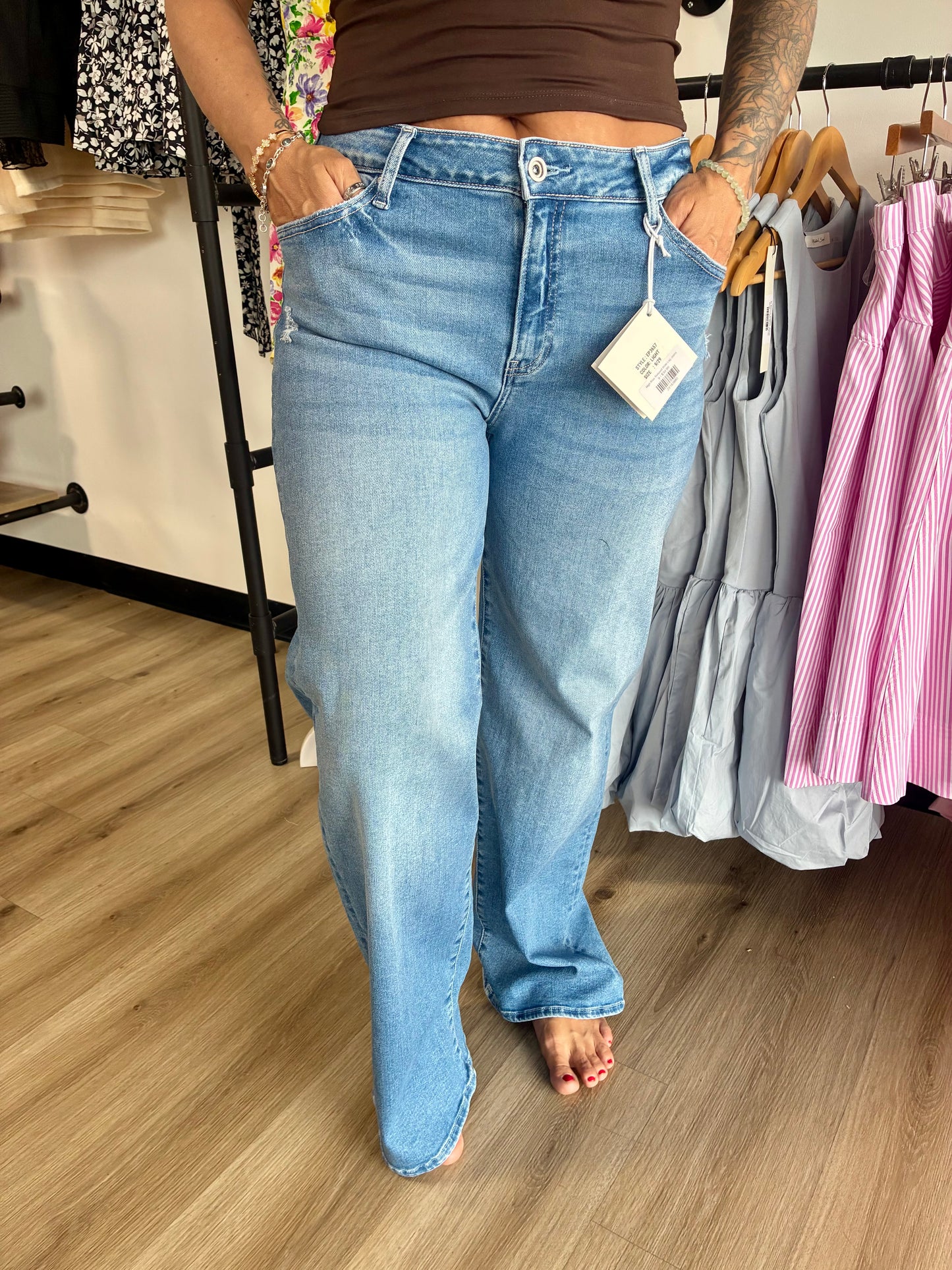 High Rise Relaxed Wide Leg Jeans