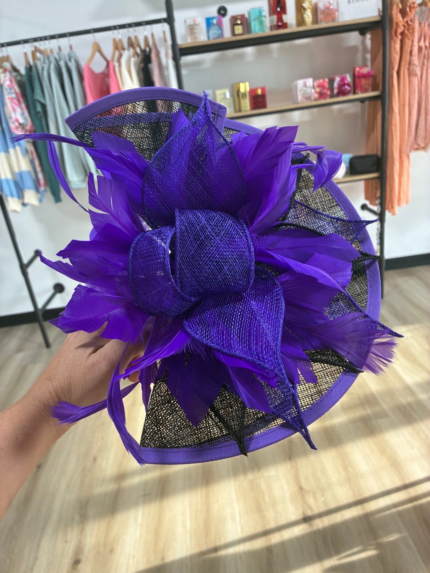 The Elegant Flare Fascinator