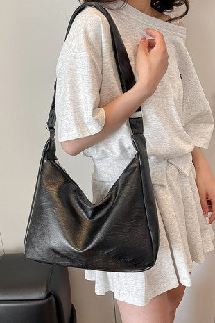 Minimalist commuter bag