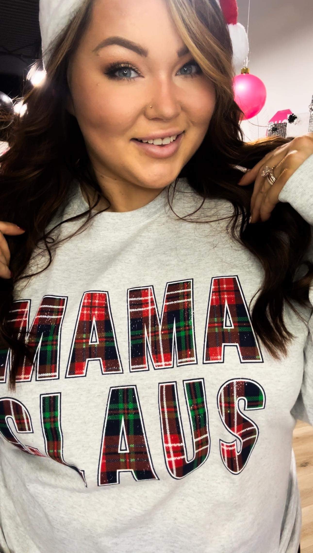 MAMA CLAUS plaid long sleeve tee