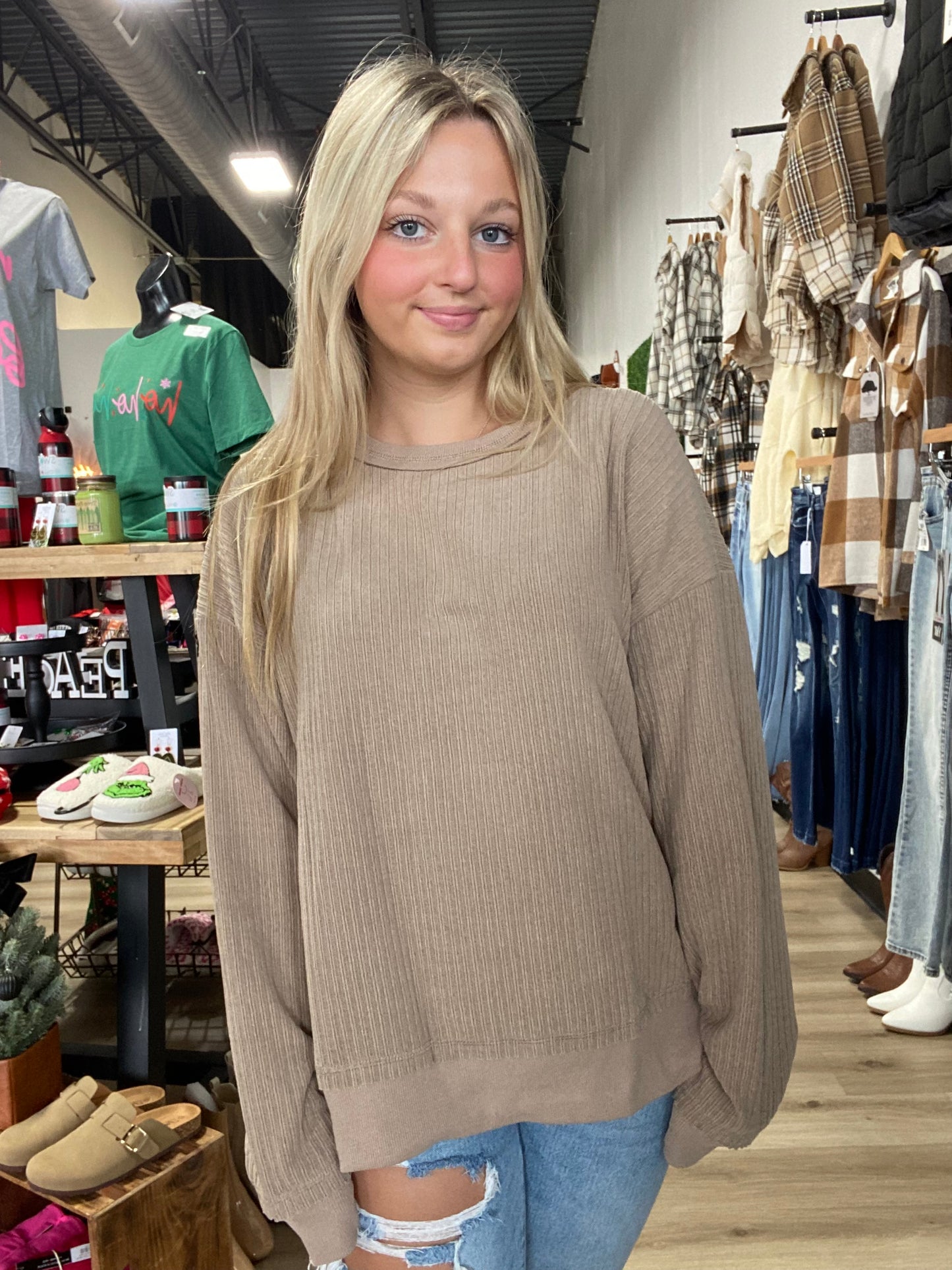 Olivia’s oversized soft ribbed pullover top