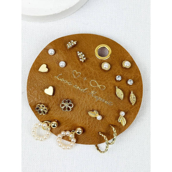 Everyday Charming Minimal Earrings