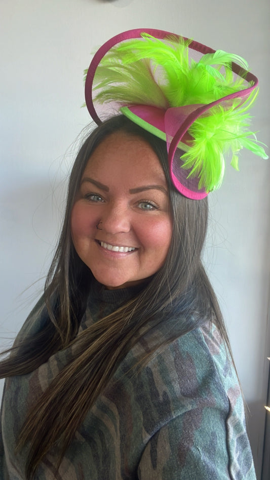 Double victory fascinator