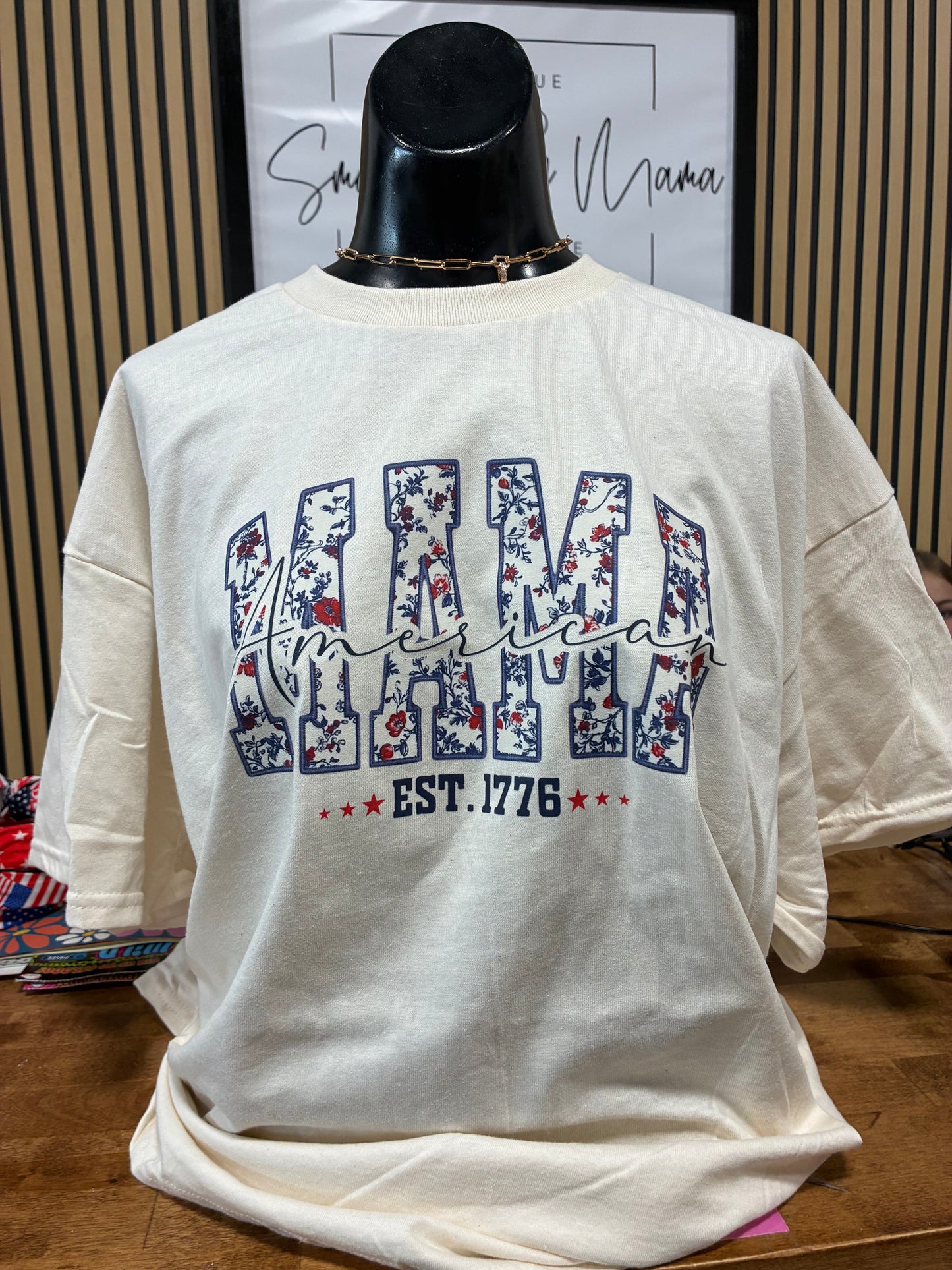 American Mama tee