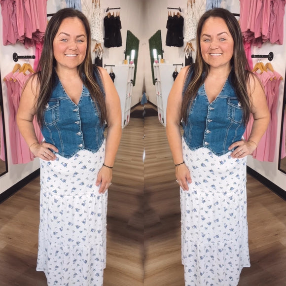 Clarissa’s floral maxi skirt-Blue