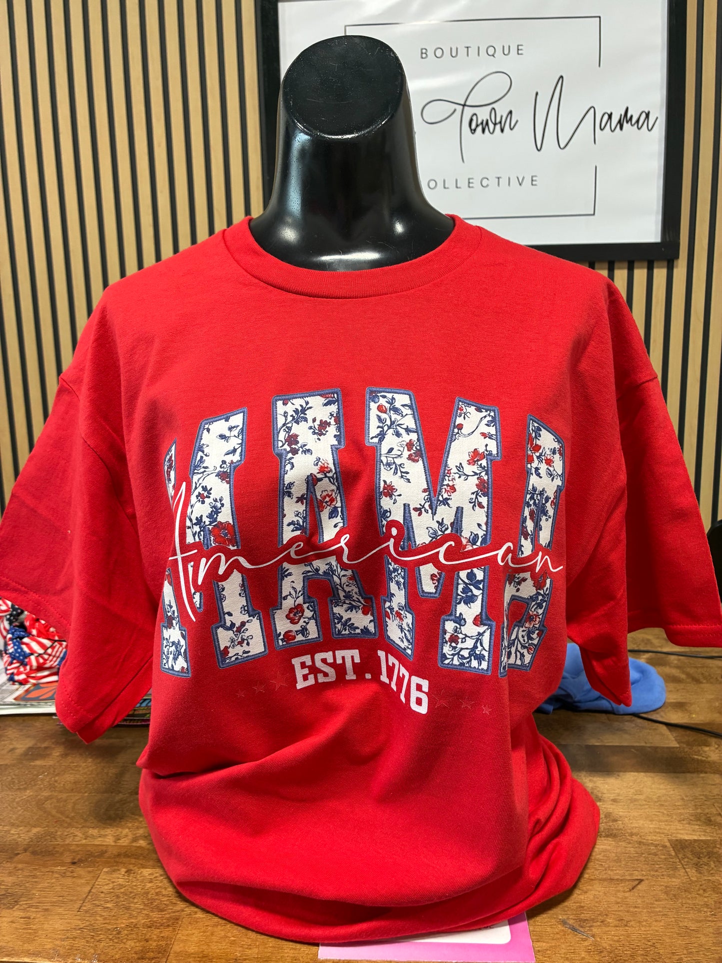 American Mama tee