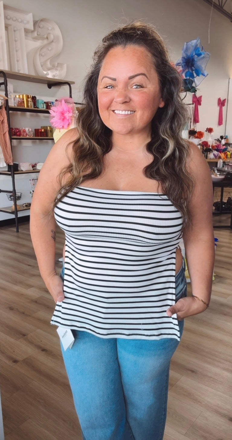 Women's Strapless Striped Ribbed Side Slit Tube Top: White/Black