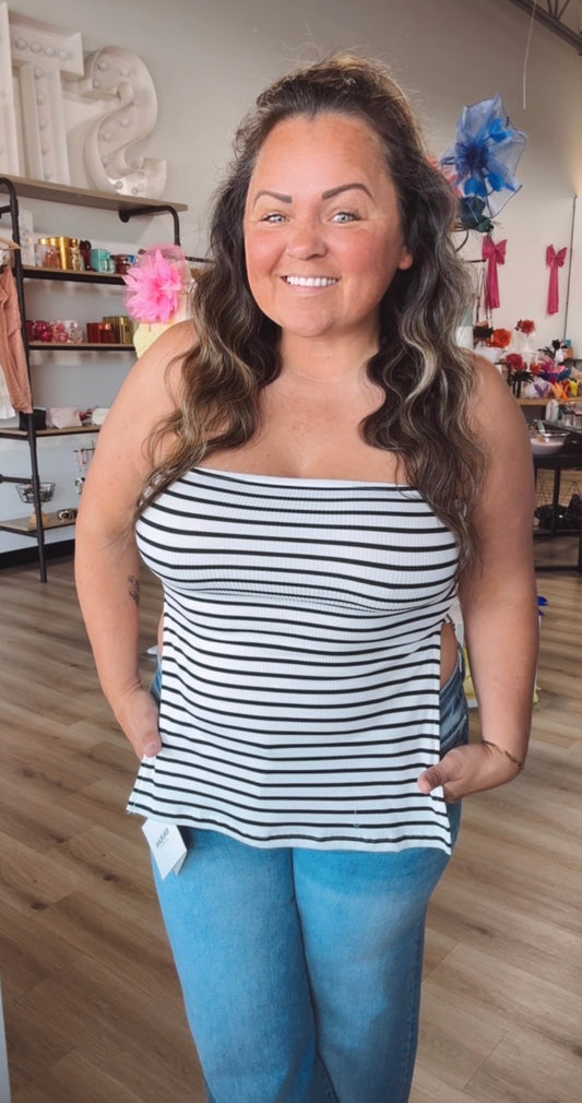 Women's Strapless Striped Ribbed Side Slit Tube Top: White/Black