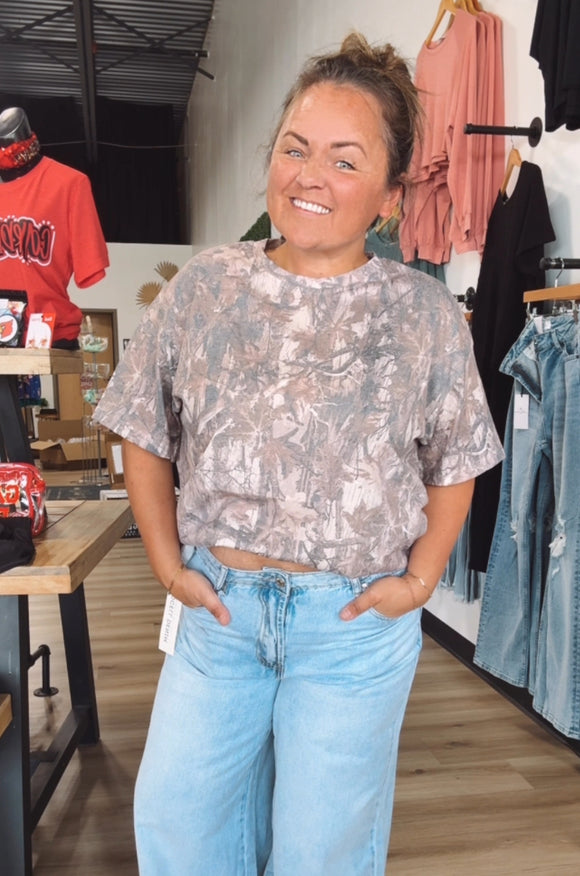 BIRDIE Dark Camo Oversized Tee