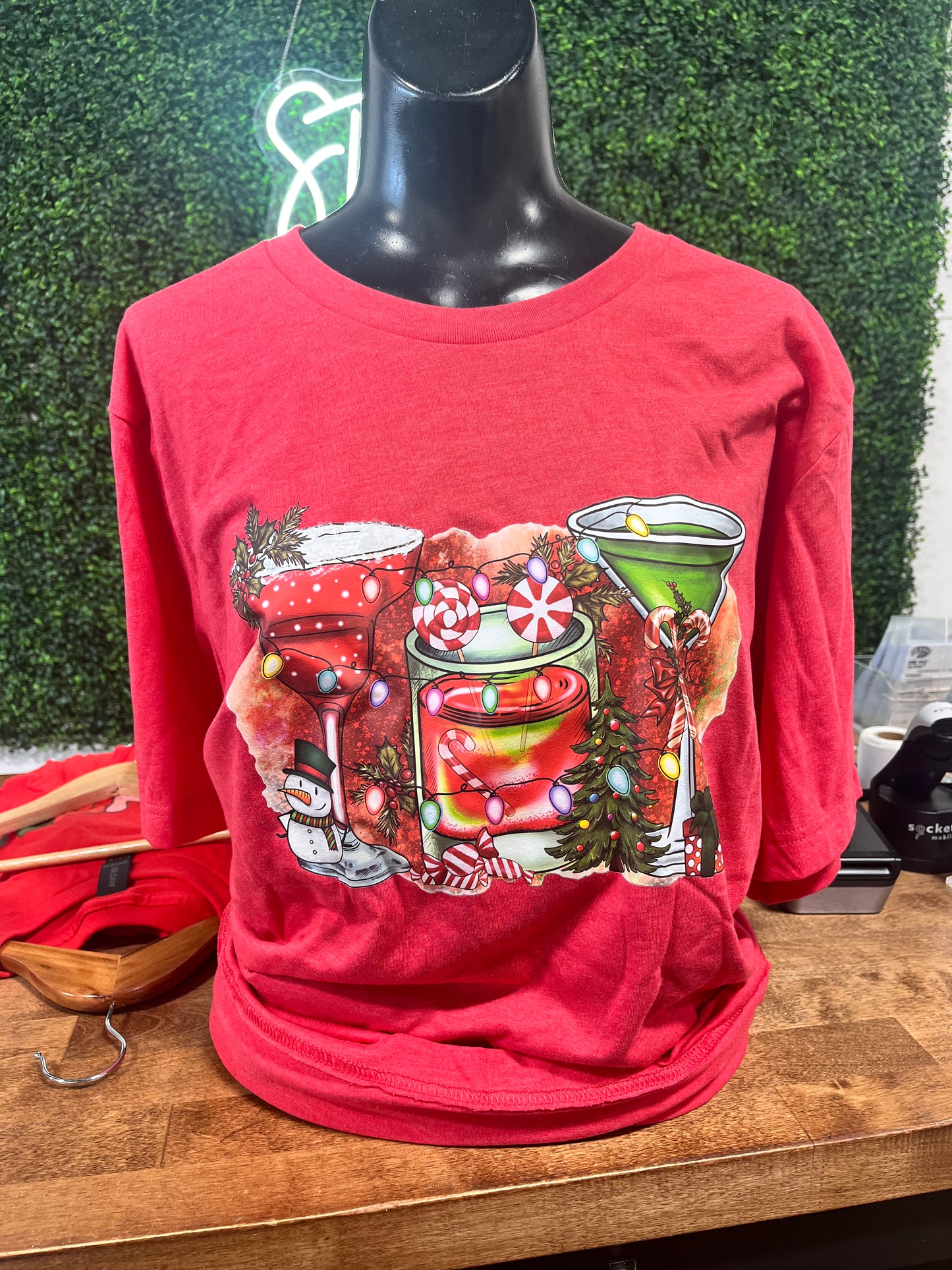 Holiday drinks tee