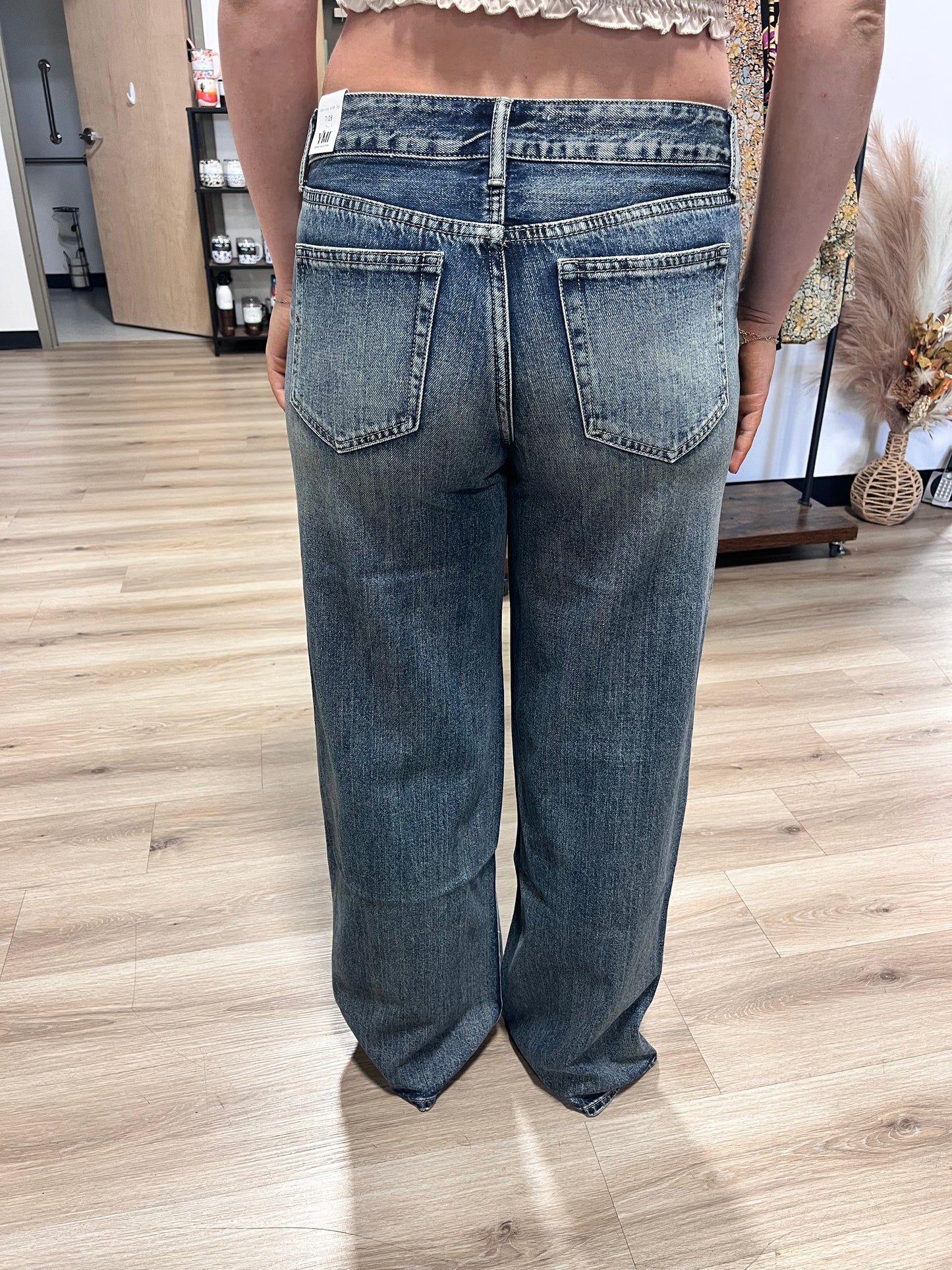 Juno’s Low Rise Wide Leg Rigid Jeans