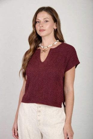 Sleeveless knit sweater