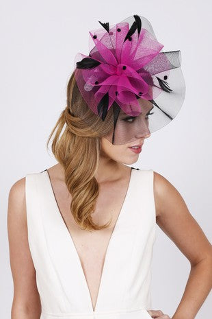 Lucky race fascinator