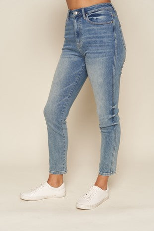 High rise ankle girlfriend jeans