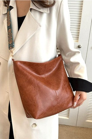 Retro vegan leather crossbody shoulder bag