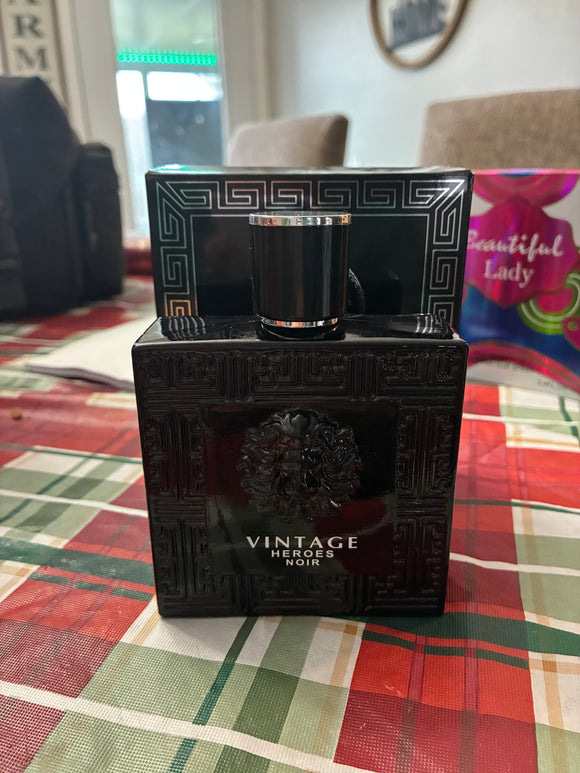 Vintage heroes Noir cologne for men