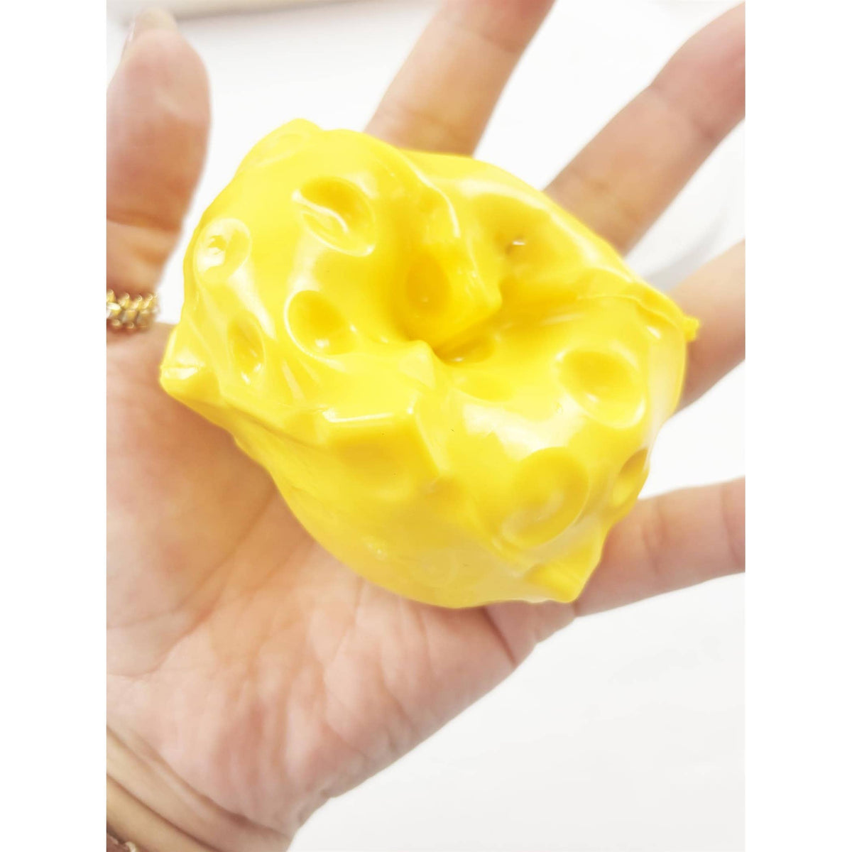 Crunchy and scented Cheese Cube Squishy Toy